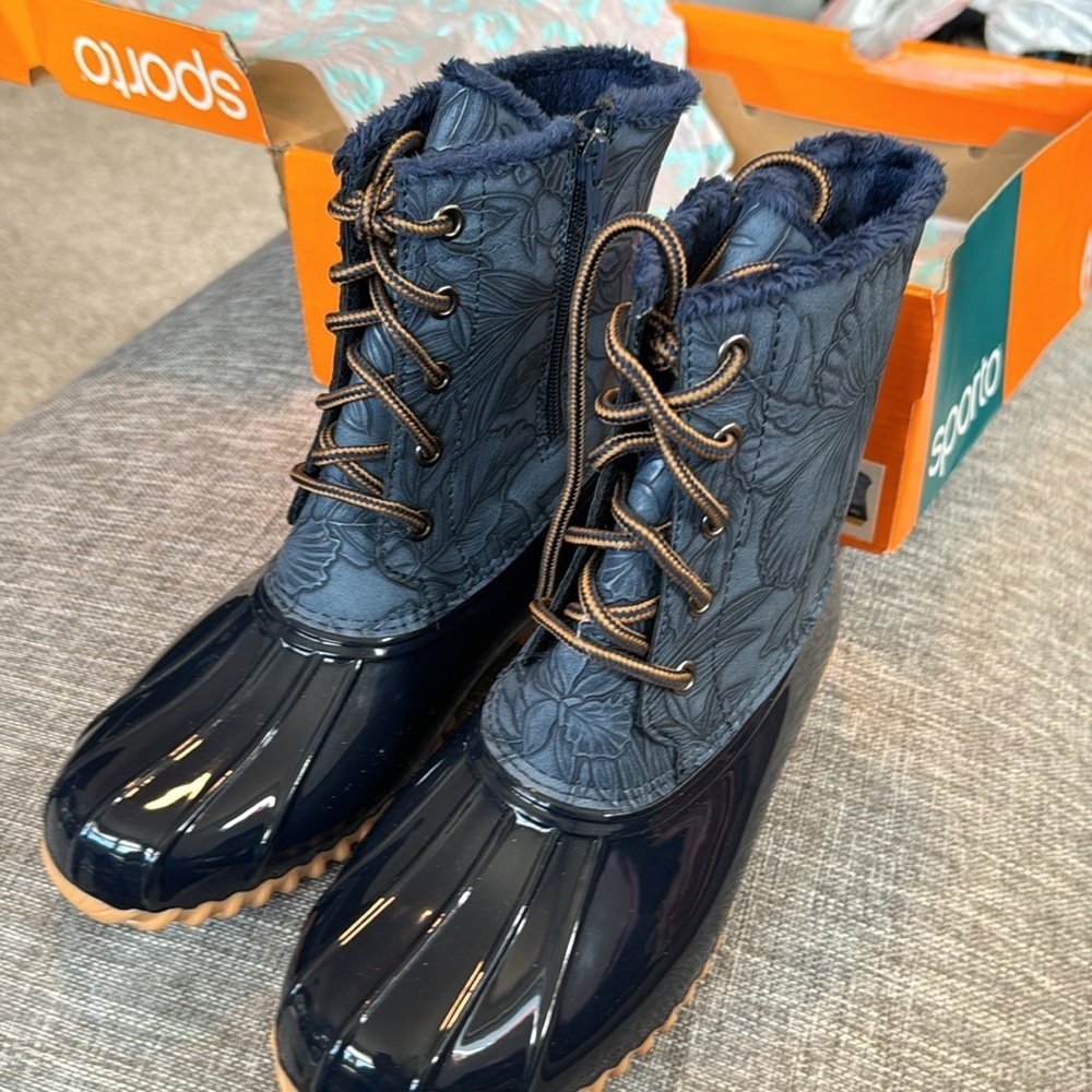 Sporto Navy Blue Floral Tooled Bella Waterproof Lace-Up Duck Boot Zipper… - Picture 5 of 8